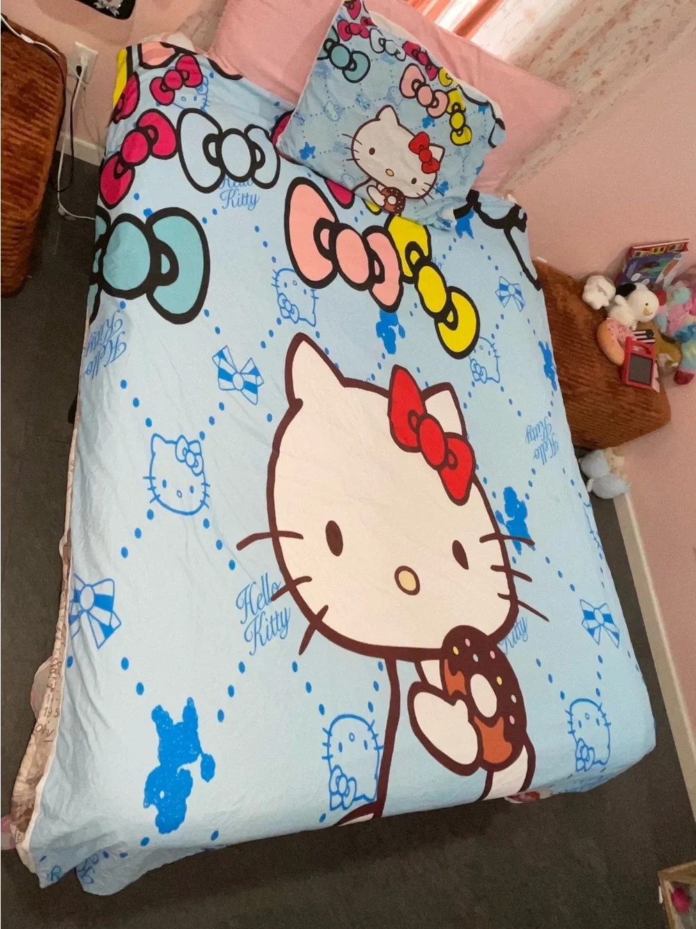 Hello Kitty Light Blue Donut Print Duvet Cover